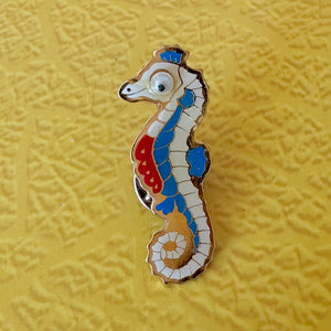 1980s Vintage Seahorse with googly eyes Enamel Pin